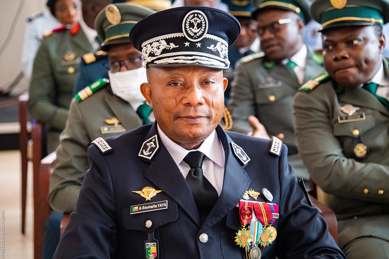 Bénin : « Pour faire face aux djihadistes, il ne faut pas avoir une police bâton en main », le DG de la police 