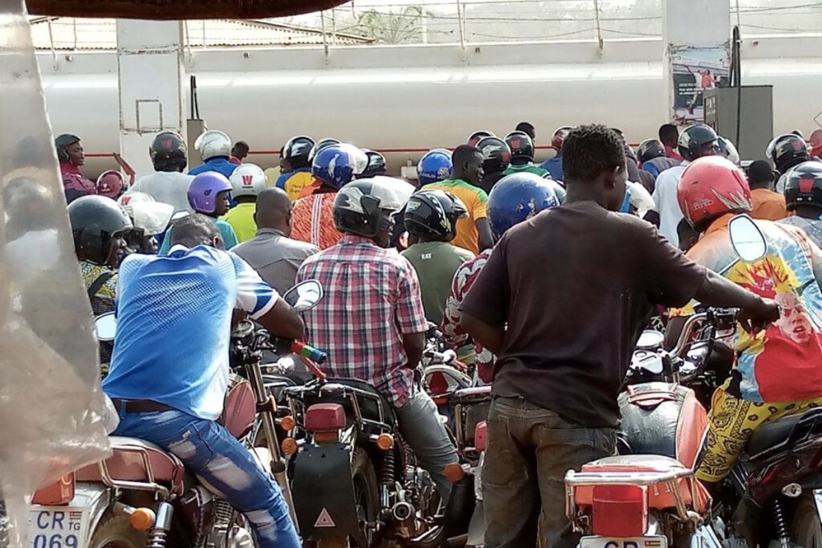 Pénurie d'essence à Lomé : Les Togolais inquiets face aux difficultés croissantes