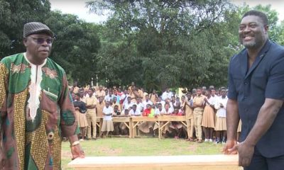 Des milliers de manuels et tables-bancs remis aux acteurs de l'éducation