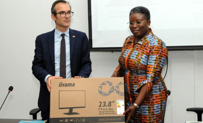 Coopération franco-togolaise : La France dote les radios togolaises d'une nouvelle voix