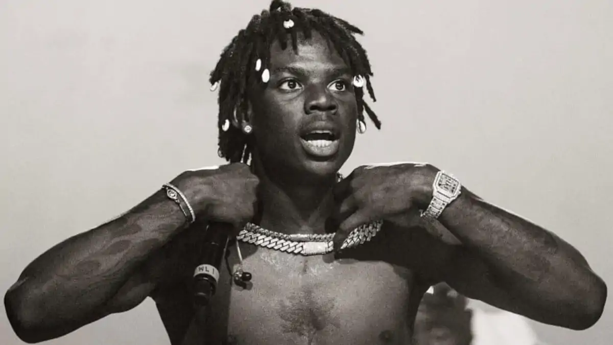 Rema brise le silence : Les sacrifices cachés de la célébrité