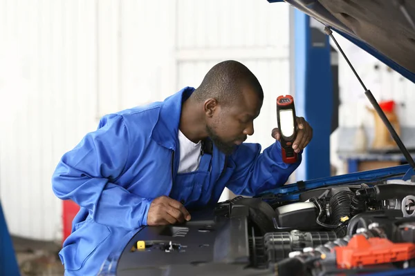 Conseils pratiques : Les étapes clés pour réviser votre voiture chaque matin