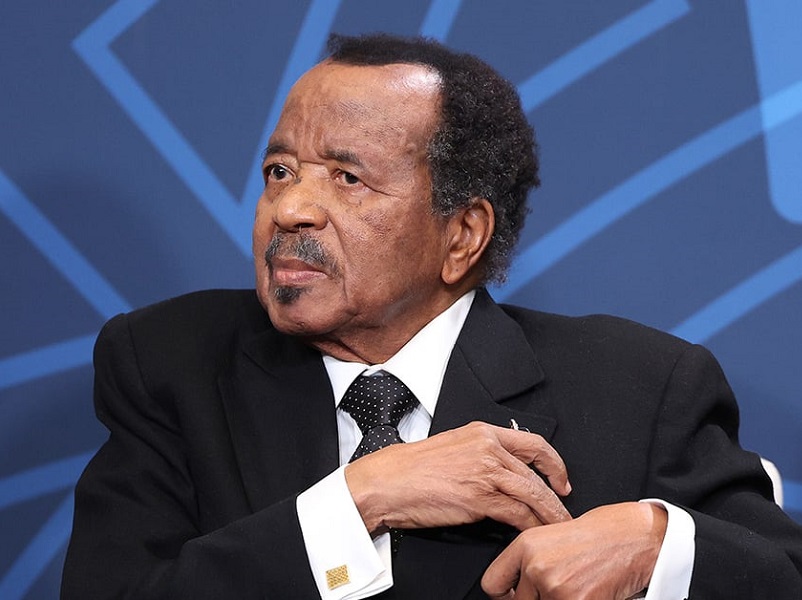 Paul Biya revient au Cameroun et procède à un remaniement stratégique au sein de l’armée