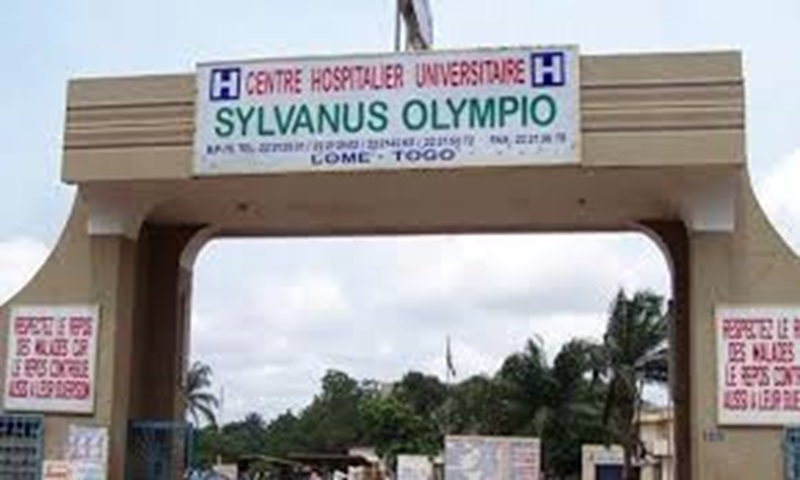 TOGO/Offre d'emploi : Le CHU Sylvanus Olympio recrute pour 8 postes