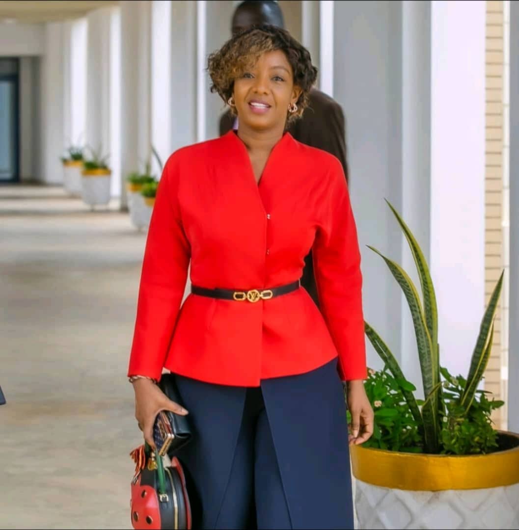 Abira Bonfoh retourne à l’Assemblée nationale pour promouvoir l’excellence féminine dans les sciences