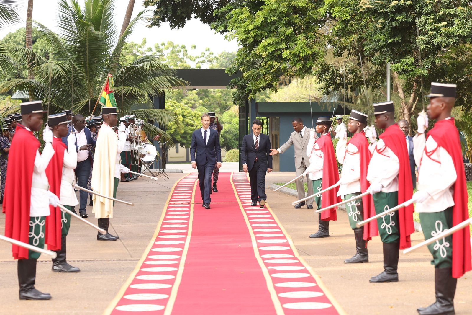 Togo : Deux nouvels ambassadeurs officiellement accrédités