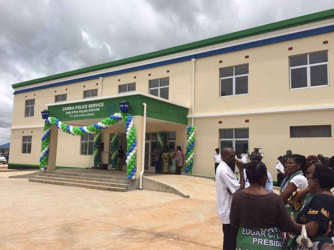 Zambie : Ivre, un policier libère par erreur 13 détenus lors des fêtes du Nouvel An