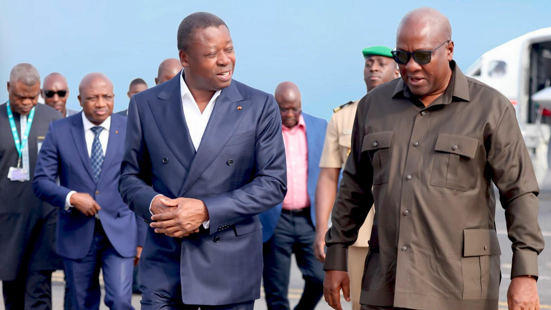 Faure Gnassingbé au Ghana : Une investiture sous haute tension