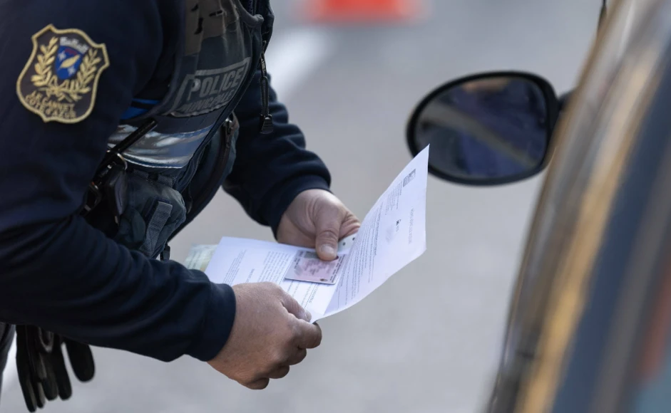 Drame en France : un entrepreneur tue son ami qui tentait de l'empêcher de conduire