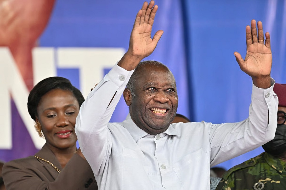 Laurent Gbagbo se moque de Nicolas Sarkozy, condamné à une peine sous bracelet électronique