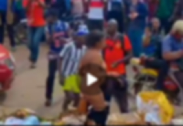 Cameroun : Voici pourquoi une femme s'est-elle déshabillée en public au marché