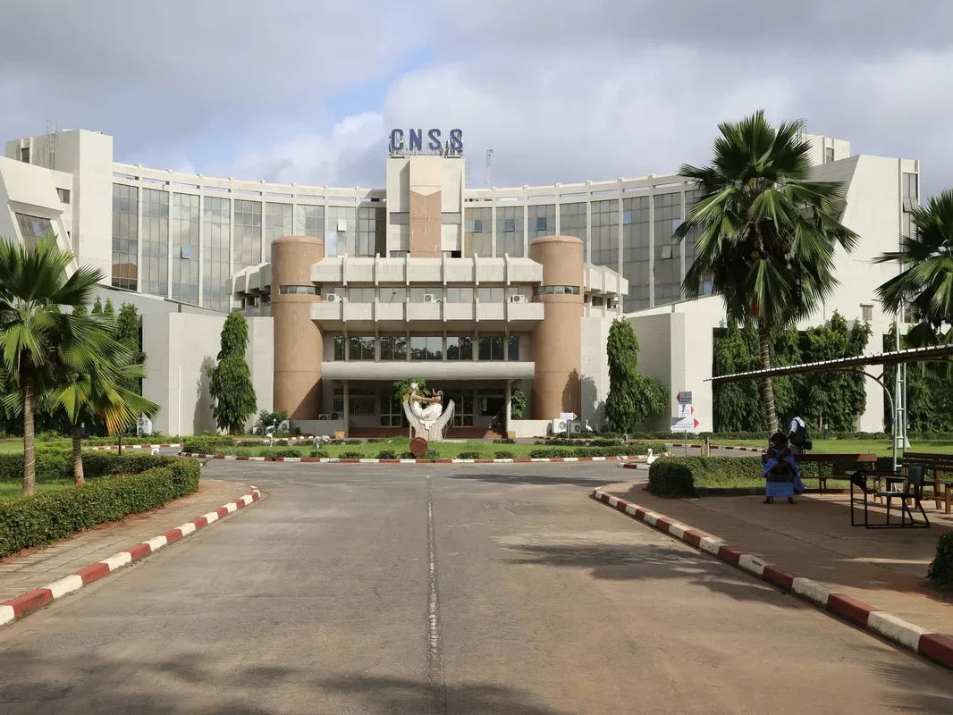 Togo : La CNSS lance une opération obligatoire de vérification pour les retraités à partir du 2 mai