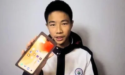 Lan Bowen : Un lycéen chinois de 17 ans fabrique son propre smartphone à la maison