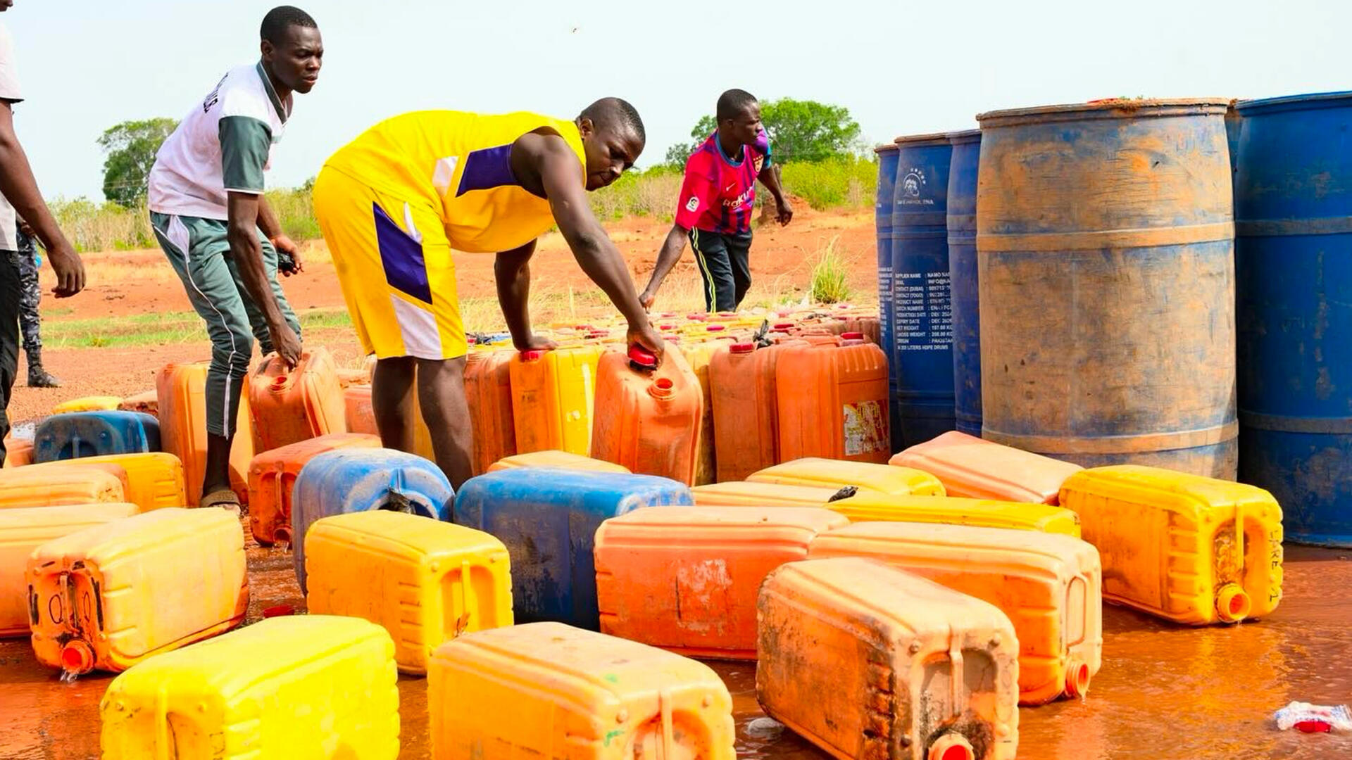 Santé en danger : le Togo déclare la guerre contre l’alcool frelaté à Dapaong