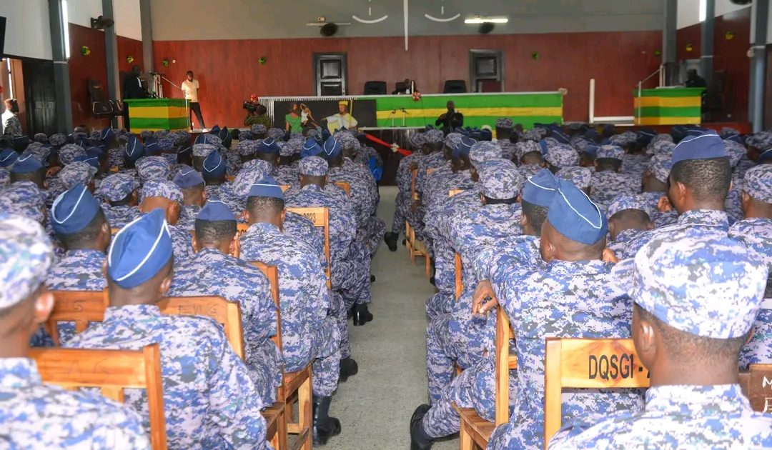 Kpalimé : 211 nouveaux policiers prêtent serment , Le Togo sécurise-t-il ou militarise-t-il contre le peuple ?