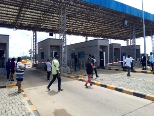 Mobilité routière : le Togo met en service un nouveau péage à Aného