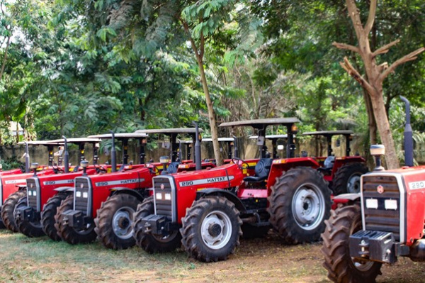 Un tracteur pour chaque préfecture : le pari du Togo pour nourrir sa population - Voici comment faire sa demande !