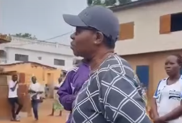 Scène surréaliste à Lomé : Marguerite Gnakadé empêchée de marcher par les policiers de son mari (Vidéo)