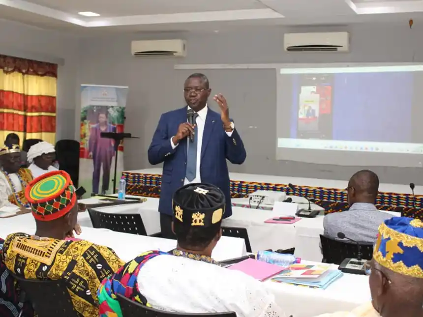 Togo : les chefs traditionnels doivent-ils choisir entre neutralité et influence politique ?