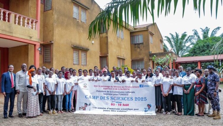 Kpalimé célèbre la réussite de la 7ᵉ édition du Camp des sciences qui propulse les talents féminins en technologie
