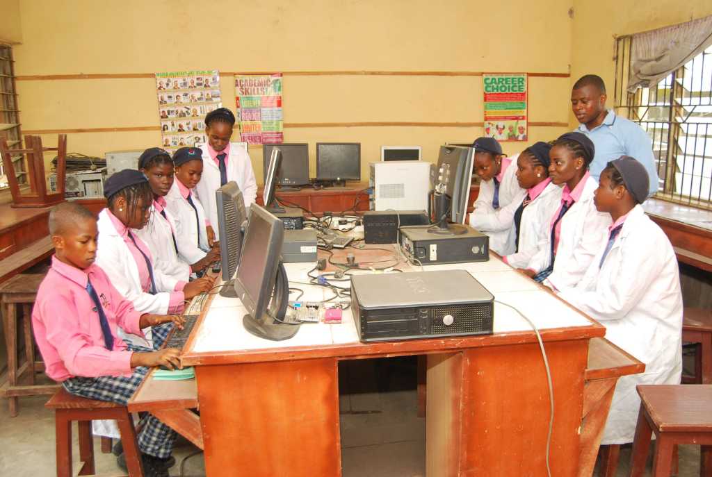 Togo : Voici l’institut qui accompagne chaque élève vers l’excellence