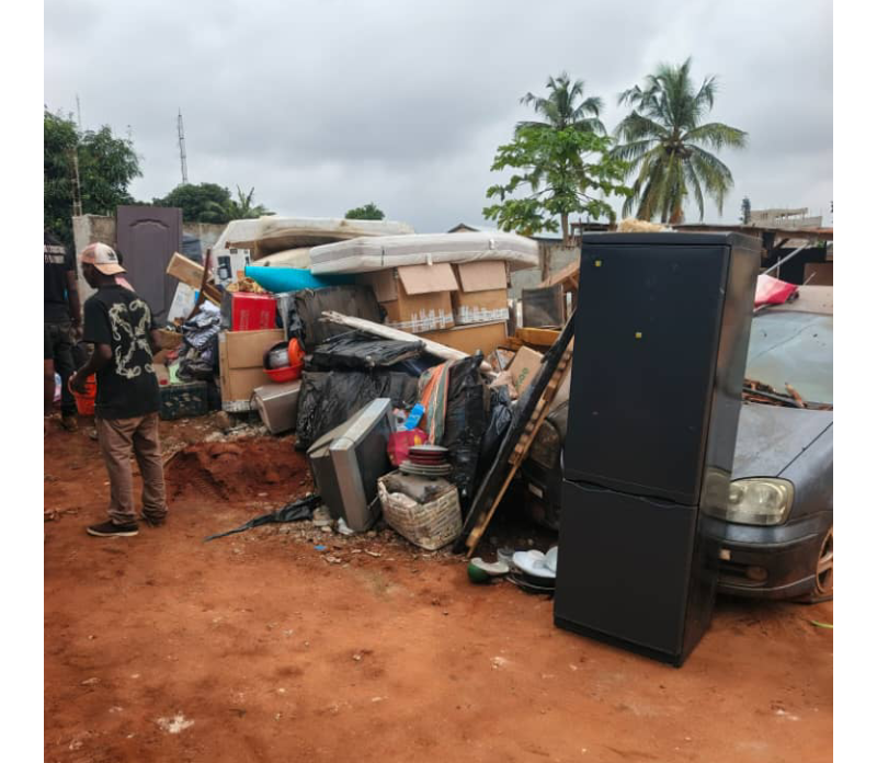 Togo : un vieillard de 80 ans jeté à la rue malgré 40 ans de propriété !