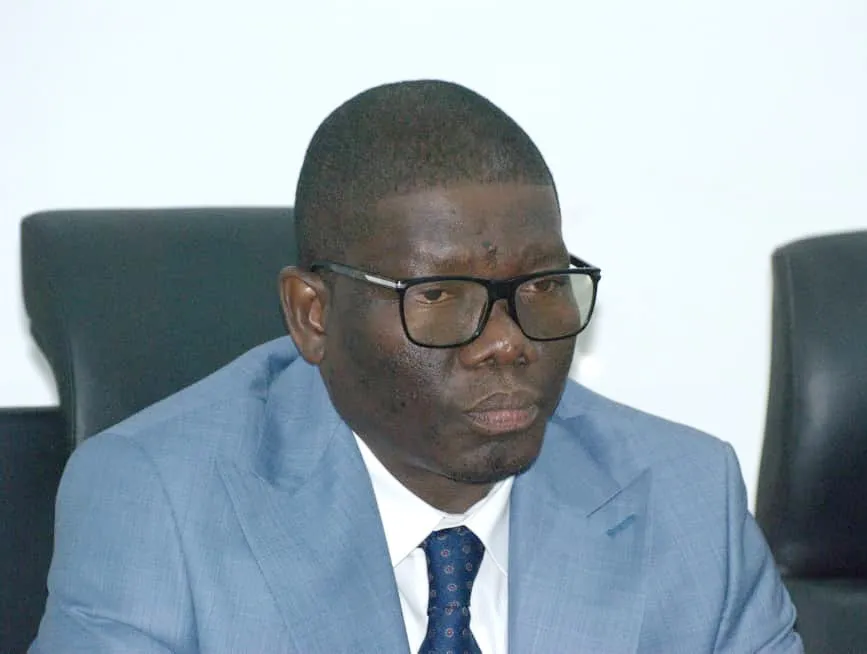 Médecins et pharmaciens non inscrits au Togo : le ministre de la Santé lance un avertissement ferme
