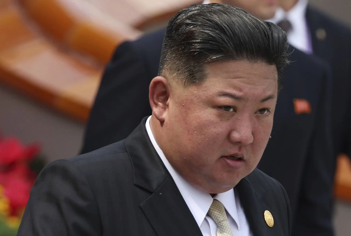 Kim Jong-Un ordonne aux Nord-Coréens de contrôler les femmes pour détecter les implants mammaires