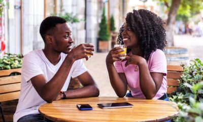 Séduire sans faux pas : Les 5 questions clés à poser au premier rendez-vous