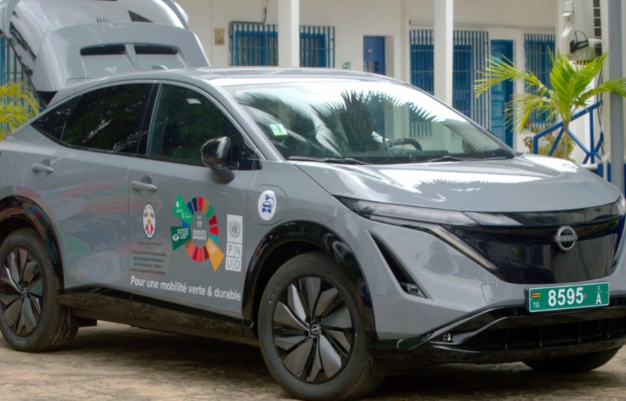 Mobilité verte : le PNUD dote le Togo de ses premiers véhicules électriques