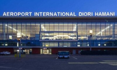 URGENT / Aéroport de Niamey sous le feu : tirs et explosions signalés