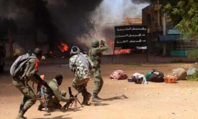 Dans le nord-est du Nigeria, plusieurs attaques menées par des combattants jihadistes ont visé des positions de l’armée dans l’État de Borno. Au moins quatorze soldats ont été tués et plusieurs autres blessés, selon des sources sécuritaires.