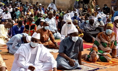 Alors que le mois de Ramadan touche progressivement à sa fin, de nombreux fidèles s’interrogent sur la date exacte de la célébration de Aïd el‑Fitr. Cette fête religieuse, qui marque la fin du jeûne, dépend d’un élément essentiel du calendrier islamique : l’observation du croissant lunaire.
