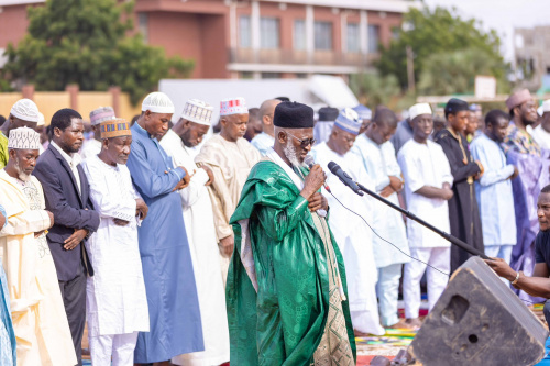 La communauté musulmane au Togo est désormais fixée sur la date de la célébration de la fin du Ramadan. Dans un communiqué publié le 17 mars 2026, l’Union Musulmane du Togo (UMT) a annoncé que la fête de l’Aïd el-Fitr aura lieu le vendredi 20 mars 2026 sur toute l’étendue du territoire national.