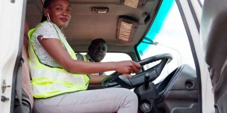 Transport routier : 240 femmes formées à la conduite de poids lourds au Togo